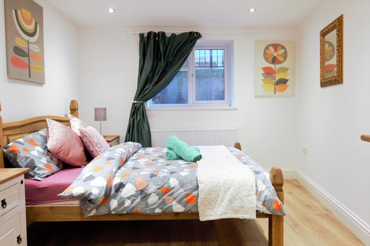 Stylish 2 Bedroom Apartment In The Heart Of Greenwich Londres Extérieur photo